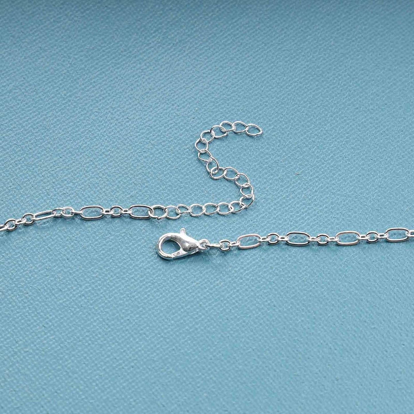 Boho Long Pearl Necklace Gold Lariat Y Necklace Choker Pearl Pendant Necklace Vintage Minimalist Necklace Chain Jewelry for Women and Girls