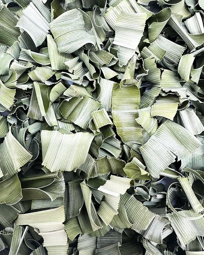 Laksaru 2 oz - 56g - Dried Pandan Leaves (Pandanus) – Natural Flavoring for Asian Cuisine, Desserts & Herbal Tea - Product from Sri Lanka