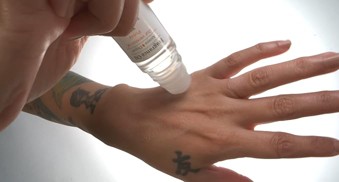 Aroma Depot 1 oz. Apple Spray Perfume/Skin Body Fragrance Oil. Our Interpretation, Pure-Uncut. Add a Few drops to your Aromatherapy Diffuser.