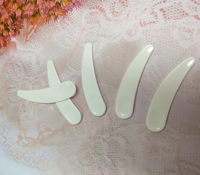 Ebonee 100 Pcs Mini Curved Cosmetic Spatula Scoop, Reusable Makeup Face Mask Spoon for Cream, Lotions, Moisturizers (White)