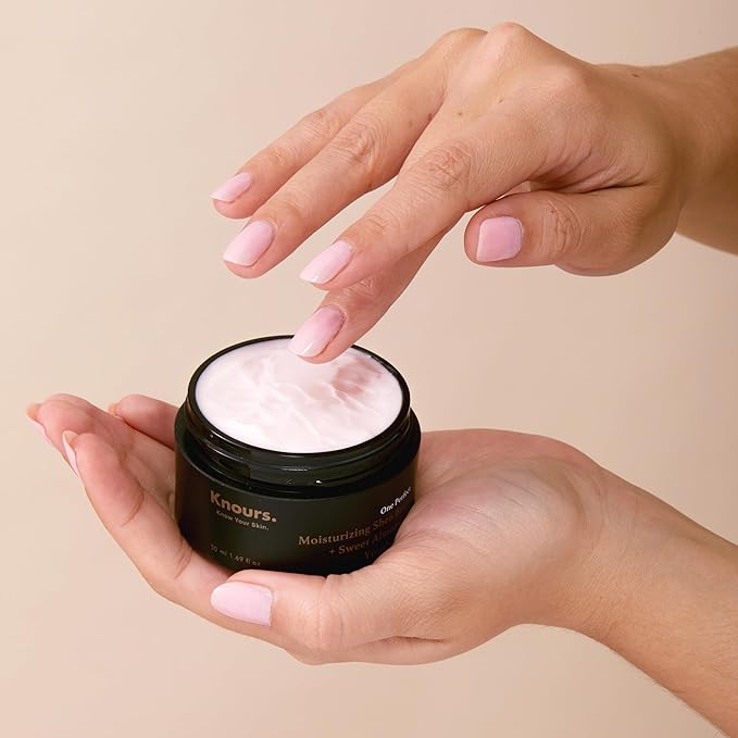 Knours. 4-Piece Essential Travel Kit