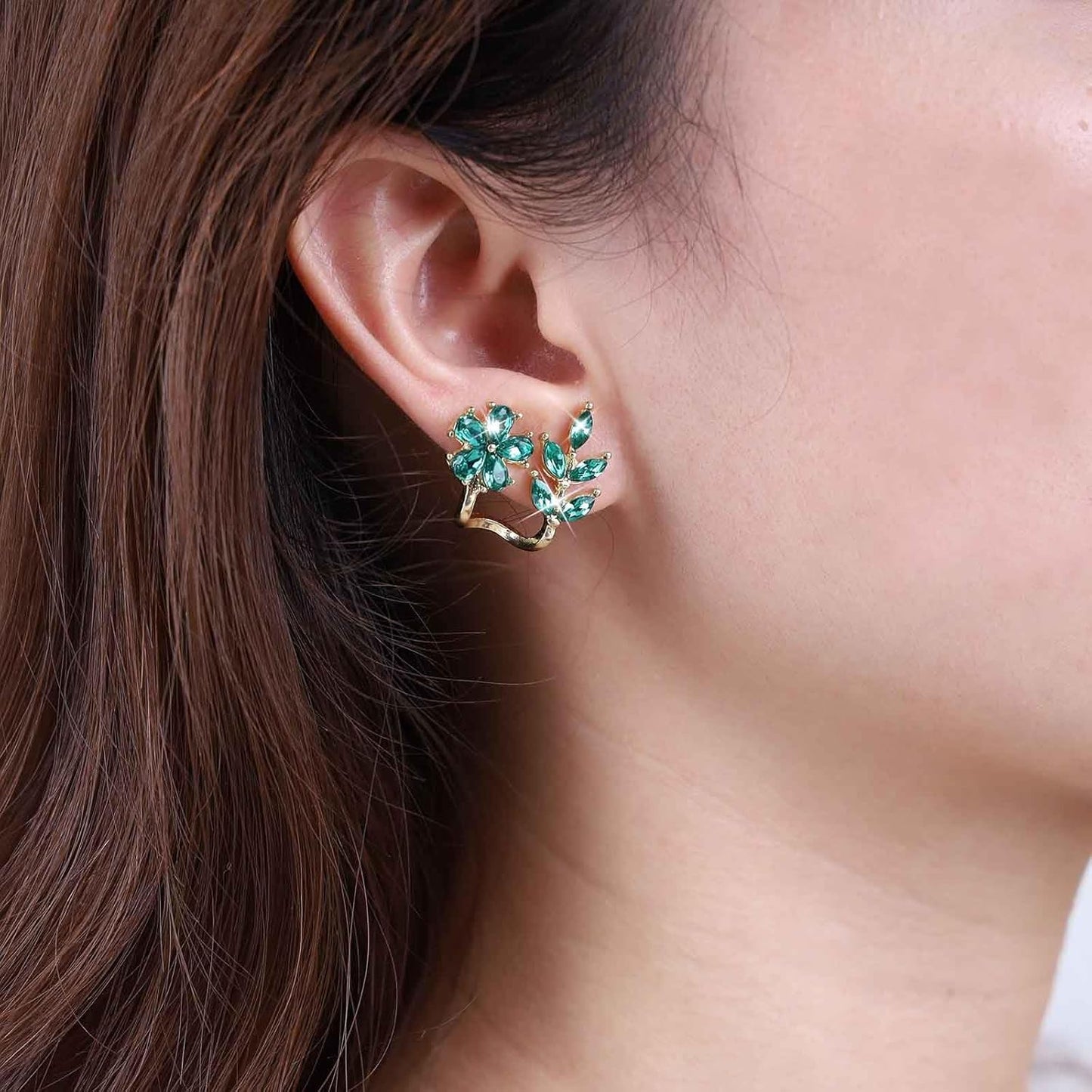 Vintage Emerald Flower Ear Cuff Earrings Green Crystal Flower Earrings Crystal Leaf Stud Earrings Emerald Leaf Earrings Jewelry for Women