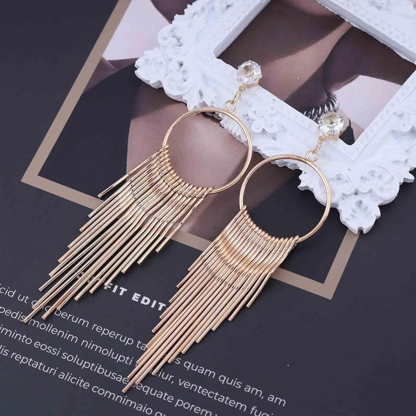 Boho Circle Bar Drop Earrings Hollow Circle Dangle Earrings Gold Chain Tassel Earrings Long Metal Tassel Earrings Jewelry for Women
