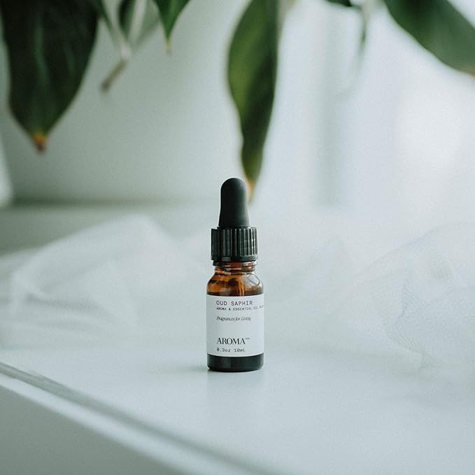 Aromatech Oud Saphir Aroma Essential Oil Blend: Luxury Hotel Inspired Aromatherapy with for Ultrasonic Diffusers & Nebulizers - 0.3 fl oz, 10 mL