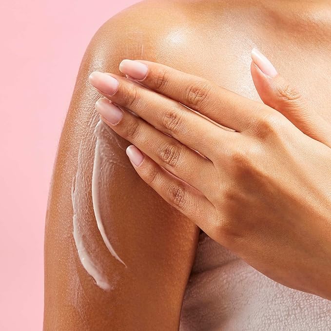 Soap & Glory Original Pink The Righteous Butter Moisturizing Body Lotion Pump - Shea Butter, Vitamin E & Aloe Vera Vegan Body Moisturizer - Rose & Bergamot Scented Lotion (500ml)