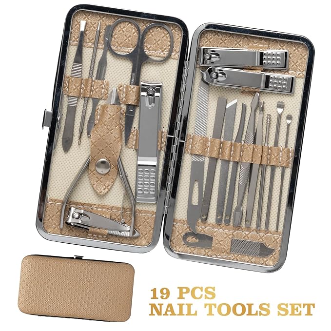 Father’s Day Gift - 12Pcs Sandalwood Men's Bath & Beard Gift Set for Men, Self Care Set with Beard Wash | Luxury Grooming Kit for Dad, Husband, Boyfriend, Christmas, Valentine’s, Birthday Gift for Him