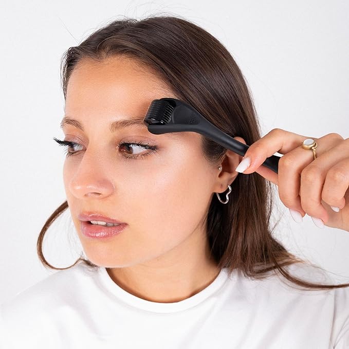 Derma Roller for Body, Hair and Sculp, 540 Titanium Microneedle Dermal Skincare, Microneedling Roller for Men and Women with Storage Case (0.25mm)