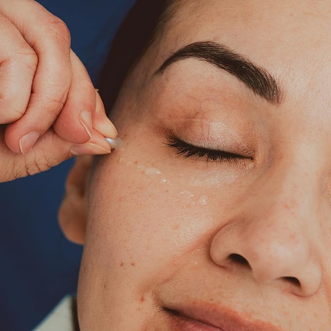 UP21 Eye Serum for Dark Circles & Puffiness (7 cap sachet)