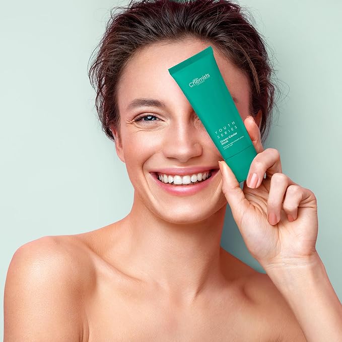 Skin Chemists Anti Aging Face Mask | Green Caviar Anti Aging Face Mask - Nourishing Anti-Aging Facial Treatment Mask for Revived and Protected Skin - Rich in Amino Acids and Antioxidants - 50ml